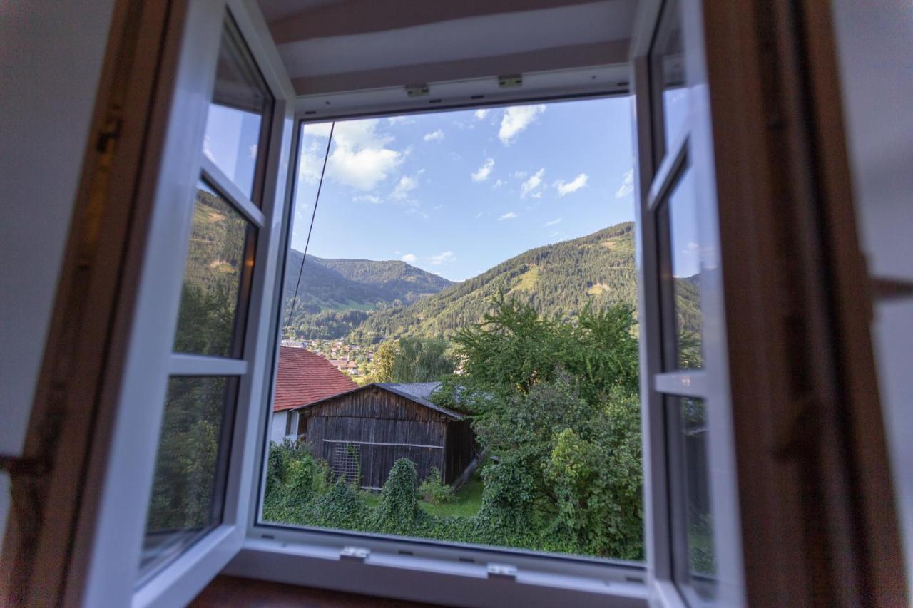 Pferdegut Schloss Treffen Apartments Gortschach  Eksteriør billede