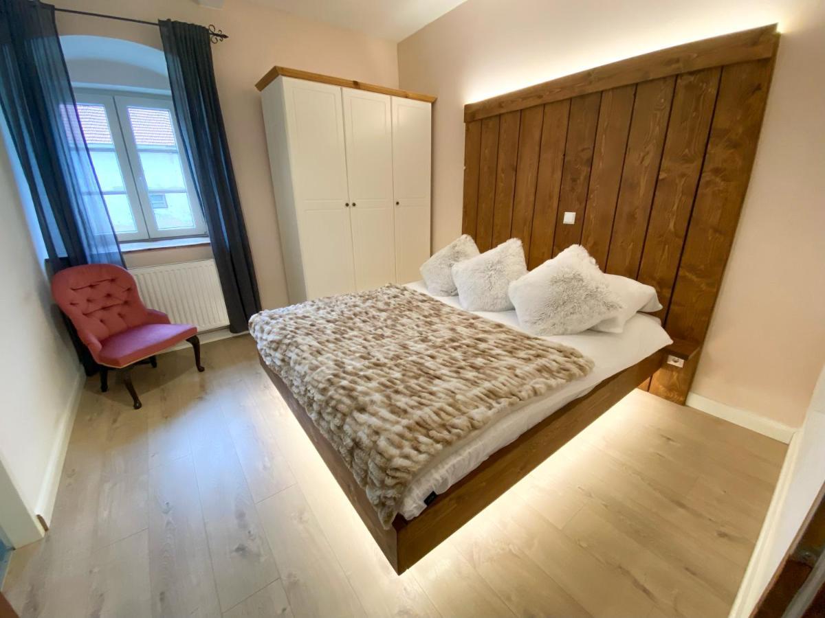 Pferdegut Schloss Treffen Apartments Gortschach  Eksteriør billede